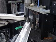 Станок для зачистки сварного угла коробки